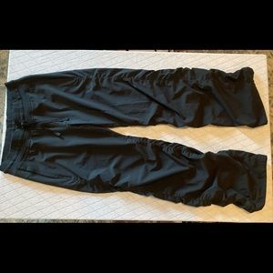 Under Armour Black Ruched Storm Pants Size Medium